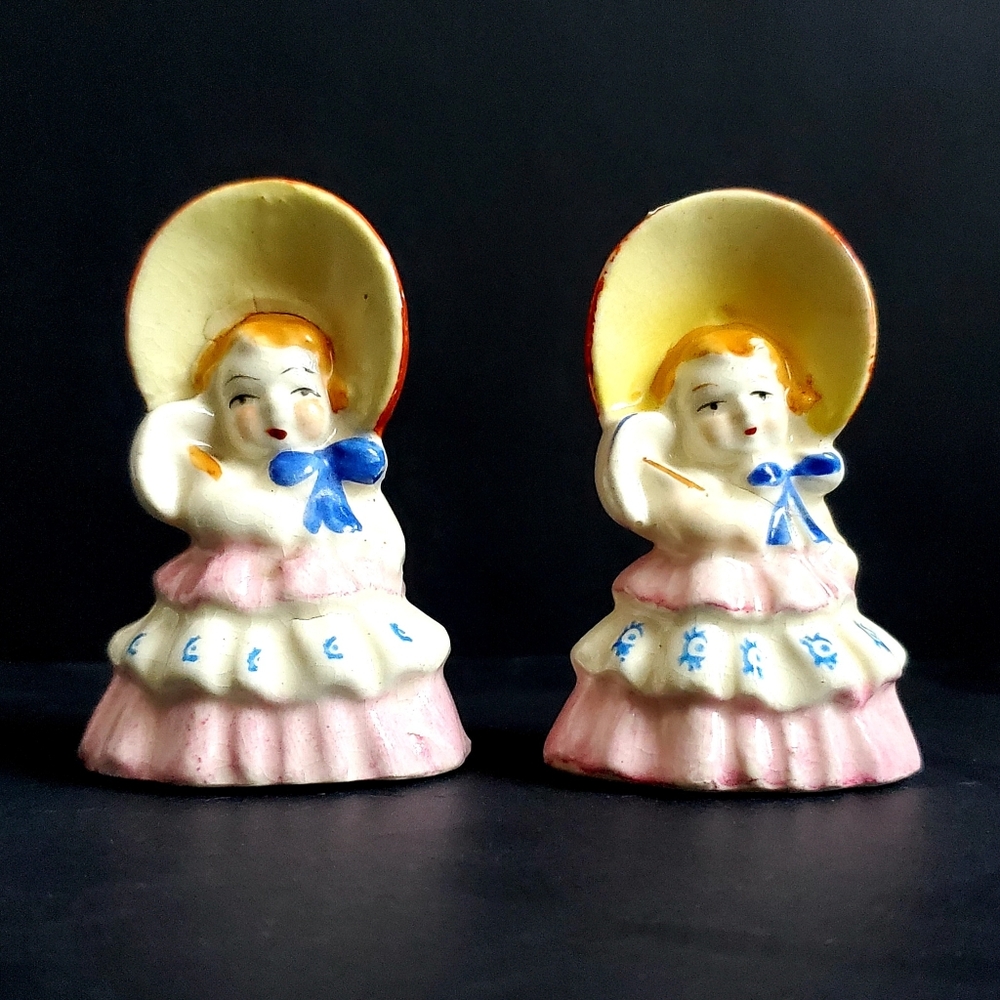 VTG Super Cute Southern Belle Girls Collectible Salt & Pepper Shakers Kitschy
